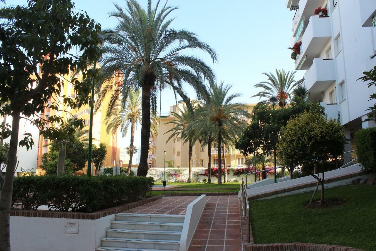 Apartamento Carihuela Beach & Sun Apartman Torremolinos Kültér fotó